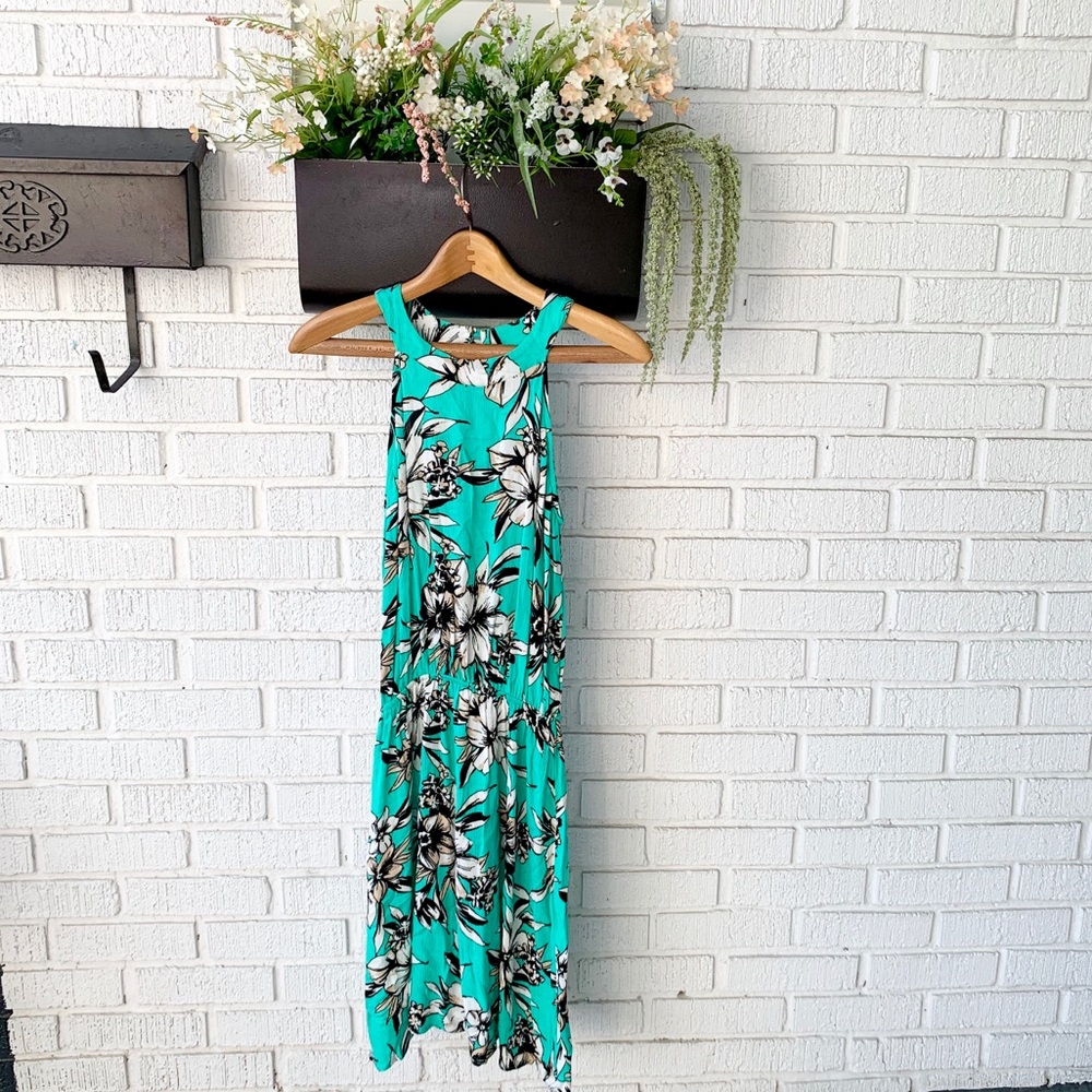 Dresscode L.A. Vibrant Floral Green Halter Dress
